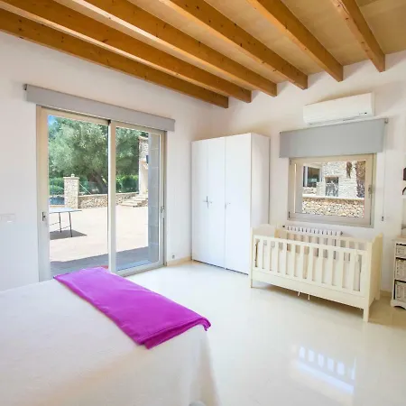 Son Perot By Interhome Maria De La Salut