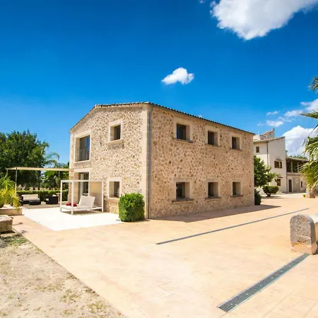 Son Perot By Interhome Maria De La Salut