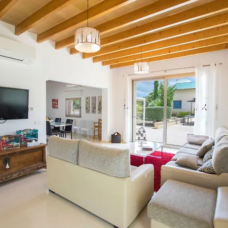 Son Perot By Interhome Maria De La Salut